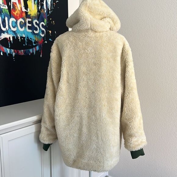 Supreme Reversible “leave me alone” Sherpa Fur Coat - Picture 13 of 14